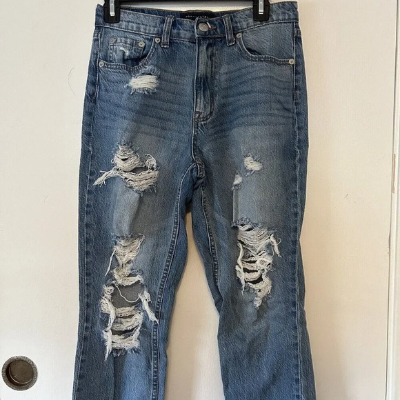 Aéropostale Denim - Aeropostale Women's Distressed Ripped Mom Jeans Size 4
